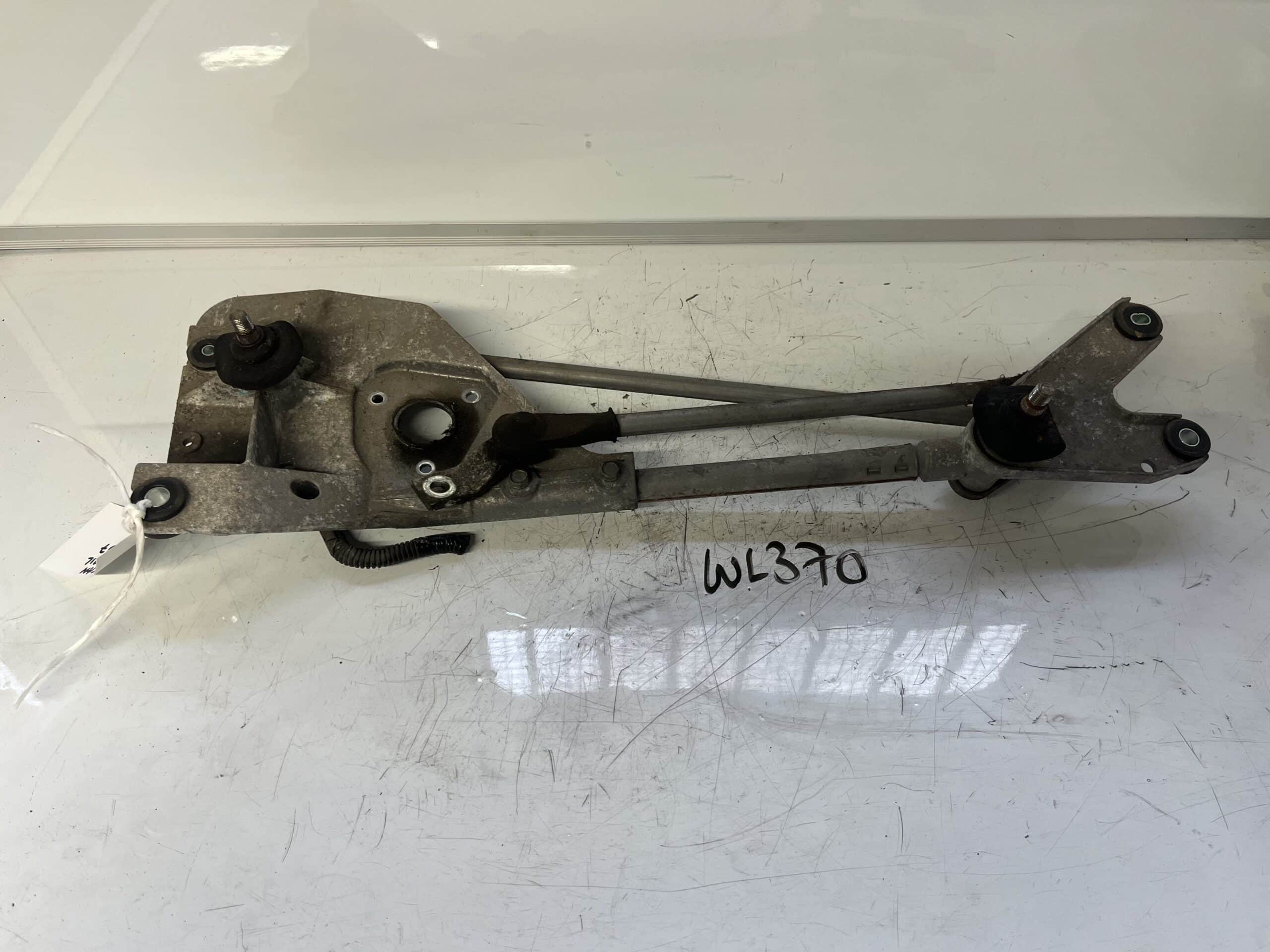 Nissan X Trail 2001-2007 Front Wiper Linkage
