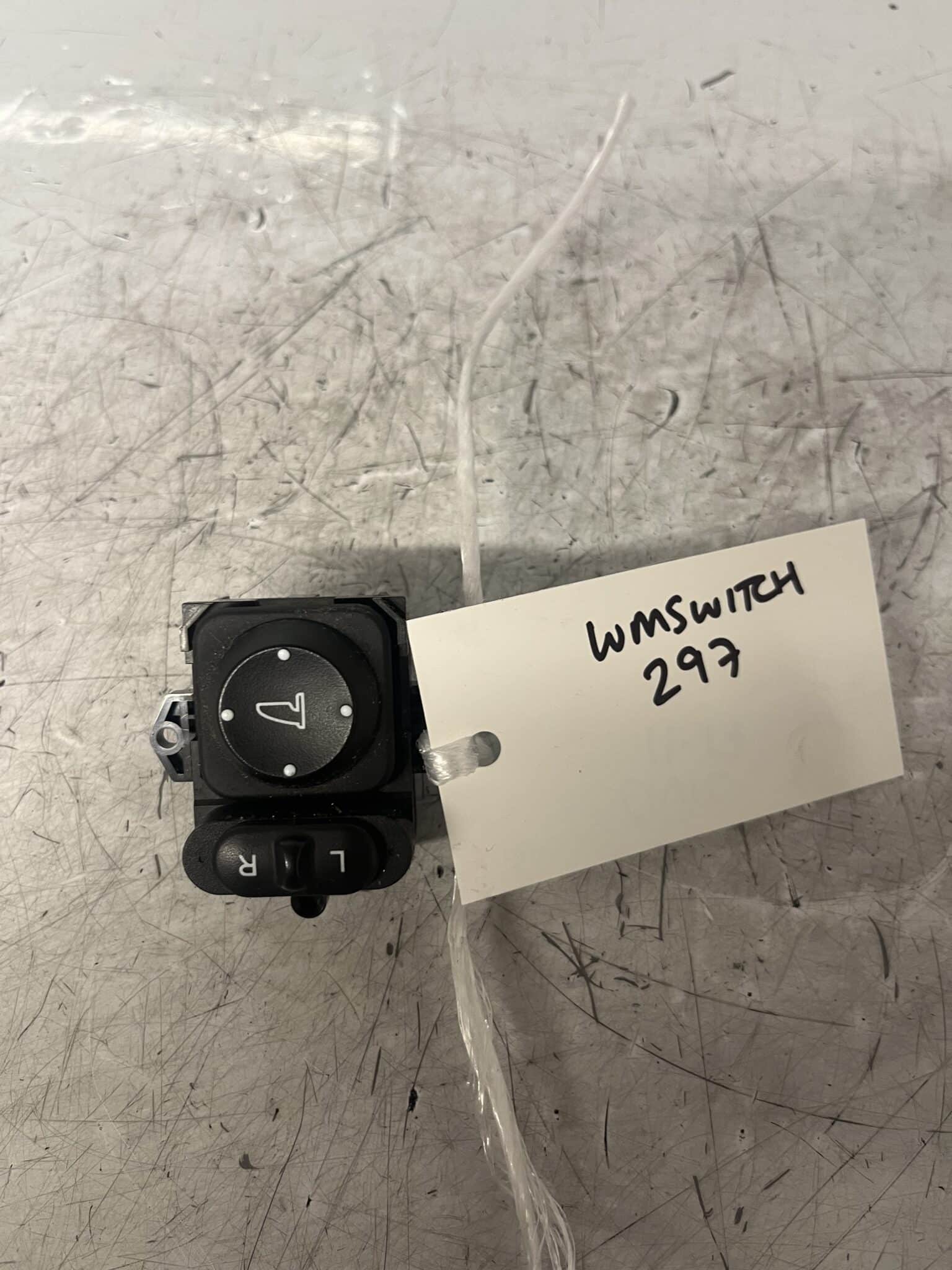 Honda Civic 2011-2017 Hatchback Electric Door Mirror Switch – TR0A011